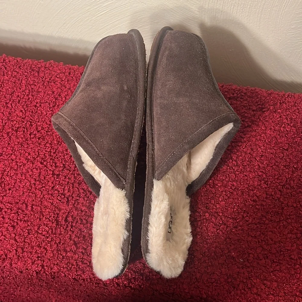 UGG Scuff Brown suede Slippers Size 11 - Picture 4 of 13